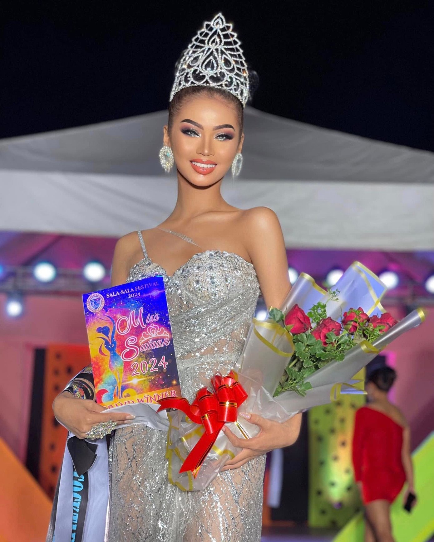 Hậu trường thi sắc đẹp của Diana Rose Castillon Gasque tại hơn 60 cuộc thi năm 2025 - Ảnh 1.