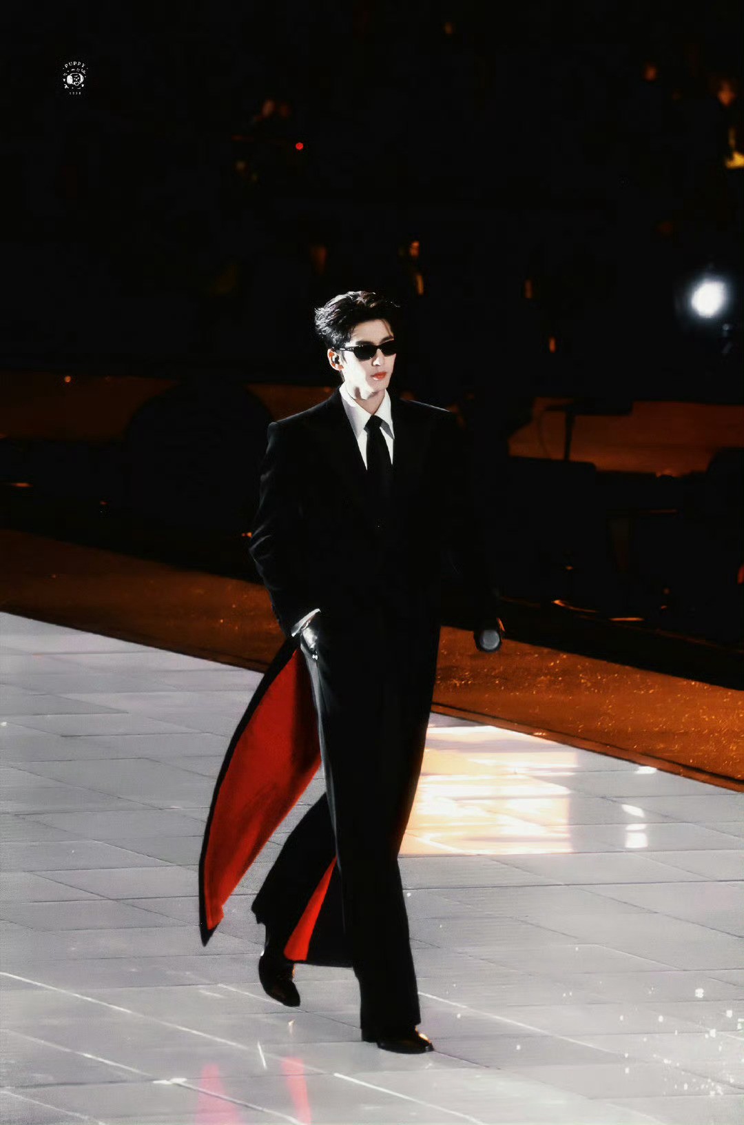 Trương Lăng H&aacute;ch v&agrave; hậu trường đầy bất ngờ trong đ&ecirc;m giao thừa 2026 - Ảnh 2.