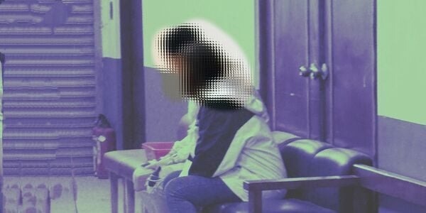 B&eacute; g&aacute;i 9 th&aacute;ng tuổi tử vong v&igrave; bị mẹ bỏ ở nh&agrave; một m&igrave;nh suốt 7 tiếng- Ảnh 1.