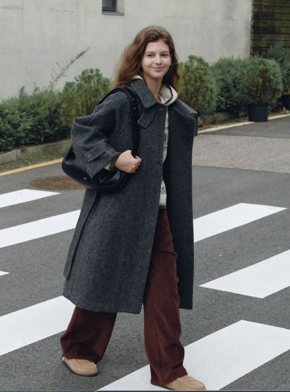 C&ocirc;ng thức d&agrave;i + d&agrave;i cho street style 2026: Sang trọng bất ngờ từ sự thỏai m&aacute;i - Ảnh 21.