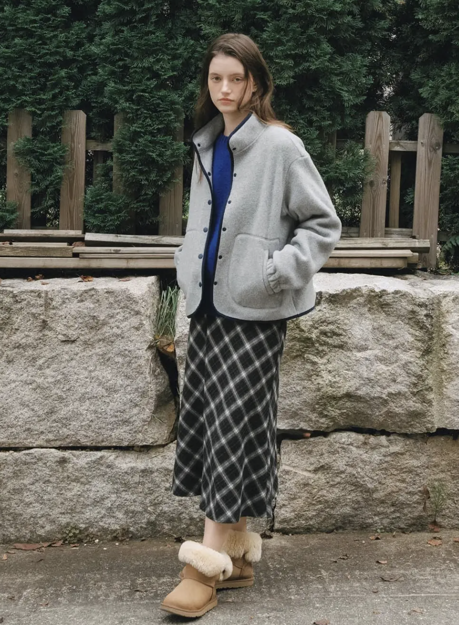 C&ocirc;ng thức d&agrave;i + d&agrave;i cho street style 2026: Sang trọng bất ngờ từ sự thỏai m&aacute;i - Ảnh 29.