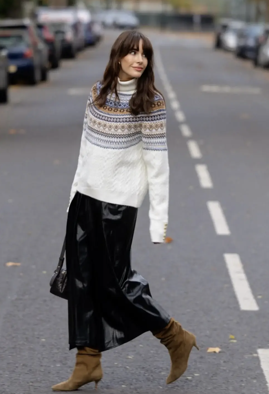 C&ocirc;ng thức d&agrave;i + d&agrave;i cho street style 2026: Sang trọng bất ngờ từ sự thỏai m&aacute;i - Ảnh 28.