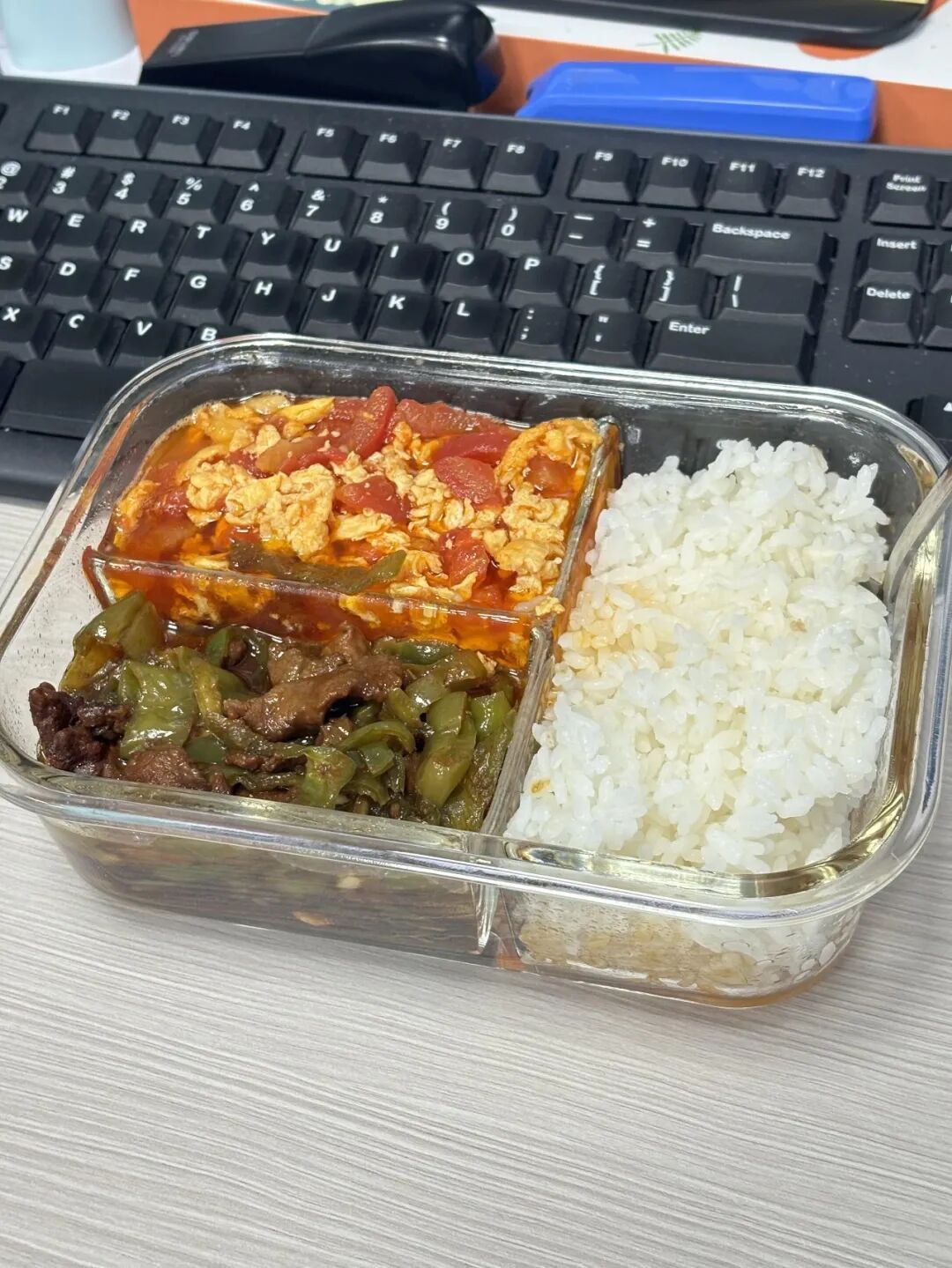 Bị chê keo kiệt suốt nhiều năm, lối sống của thế hệ cũ nay trở thành cái phao cứu giới trẻ - Ảnh 2.