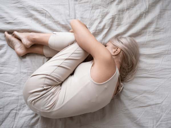 Vì sao nhiều phụ nữ bỗng trầm cảm, lo âu ở tuổi 40? Mối liên hệ với tiền mãn kinh bị bỏ quên- Ảnh 2. Vì sao nhiều phụ nữ bỗng trầm cảm, lo âu ở tuổi 40? Mối liên hệ với tiền mãn kinh bị bỏ quên- Ảnh 2.