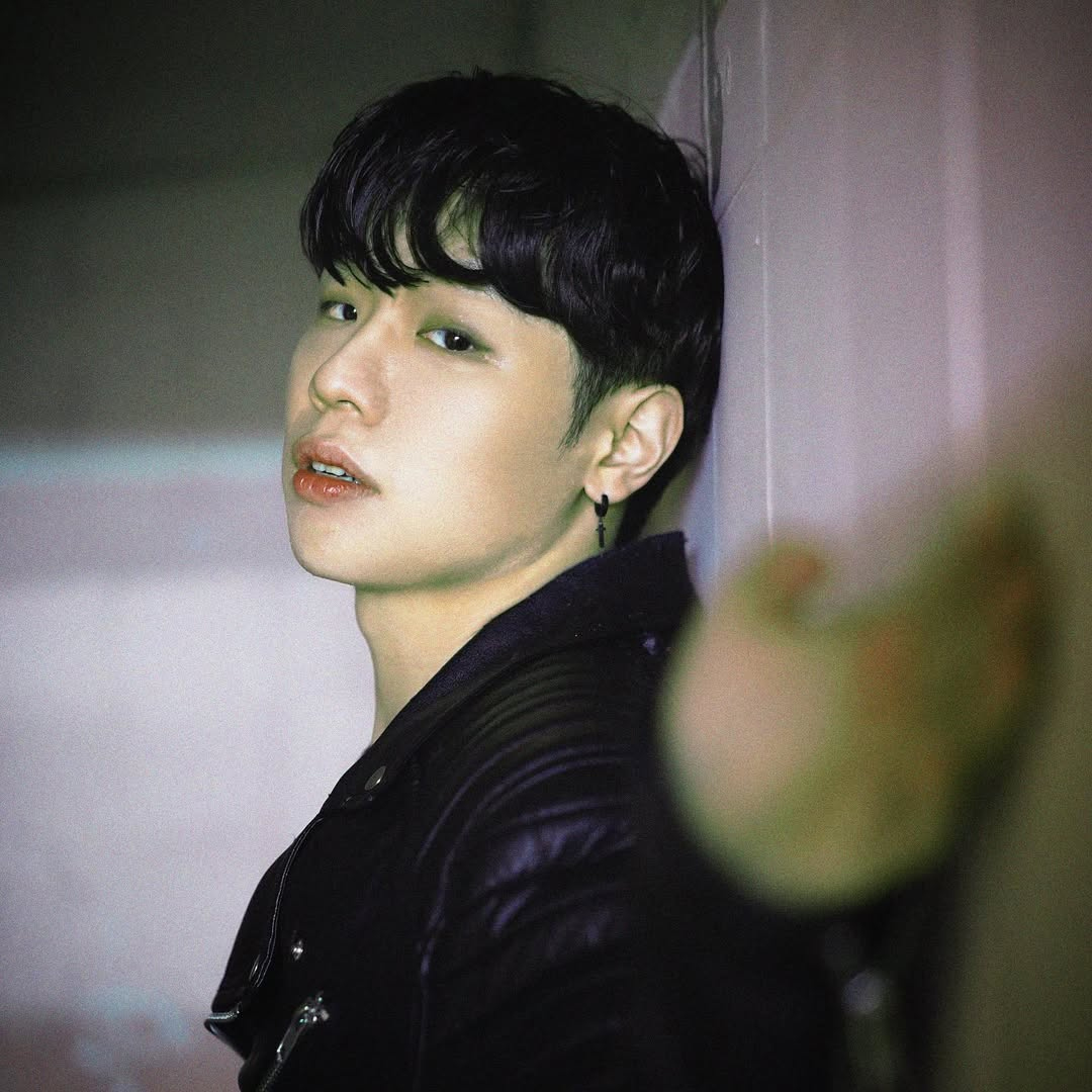 Nam ca sĩ 29 tuổi đột ngột qua đời, em g&aacute;i tiết lộ mắc 1 căn bệnh 10 năm, người trẻ giờ bị nhiều- Ảnh 1.