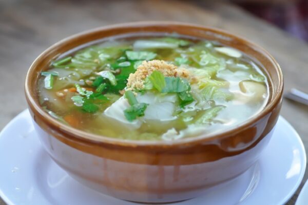 weight-loss-meal-soup-1-600x400-1767601819380-17676018204121658845758-1767656419987-1767656420371863913884.jpg