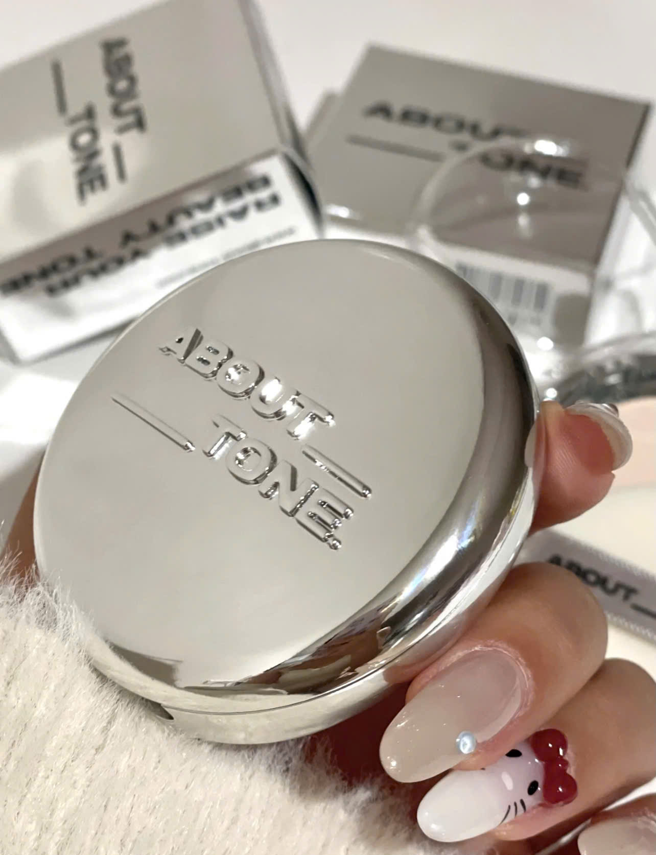 8 hộp cushion xứ H&agrave;n đ&aacute;ng mua nhất năm: Chọn đ&uacute;ng, da đẹp ngay từ c&aacute;i chạm đầu ti&ecirc;n - Ảnh 1.