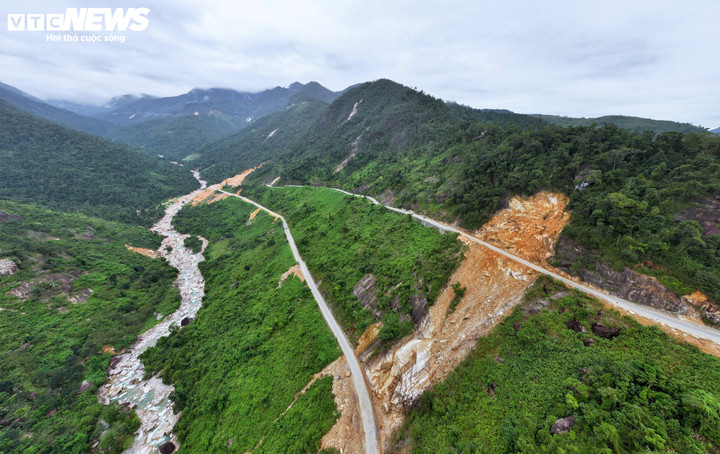 Đ&egrave;o Kh&aacute;nh L&ecirc; v&agrave; những rủi ro sạt lở nghi&ecirc;m trọng sau thảm kịch 6 người chết - Ảnh 13.