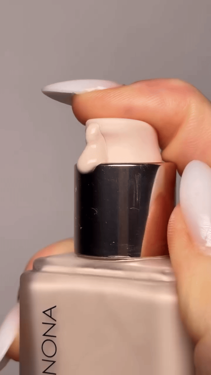 Kem nền được tung h&ocirc; tốt nhất 2025: L&ecirc;n da ho&agrave;n hảo, tăng sinh collagen, chuy&ecirc;n gia kh&ocirc;ng ch&ecirc; nổi- Ảnh 5.