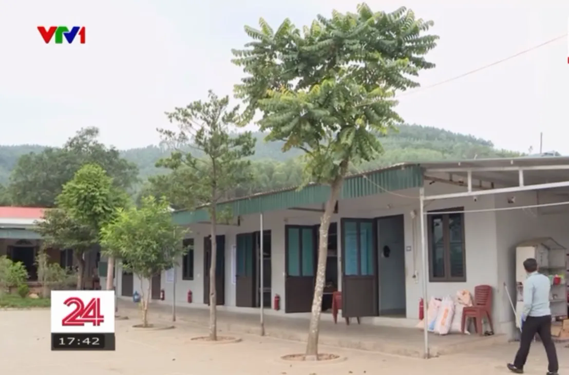 &ldquo;Gậy Hạ Long&rdquo; v&agrave; nỗi &aacute;m ảnh của những đứa trẻ tại Trung t&acirc;m c&ocirc;ng t&aacute;c x&atilde; hội Hải H&agrave; - Ảnh 4.