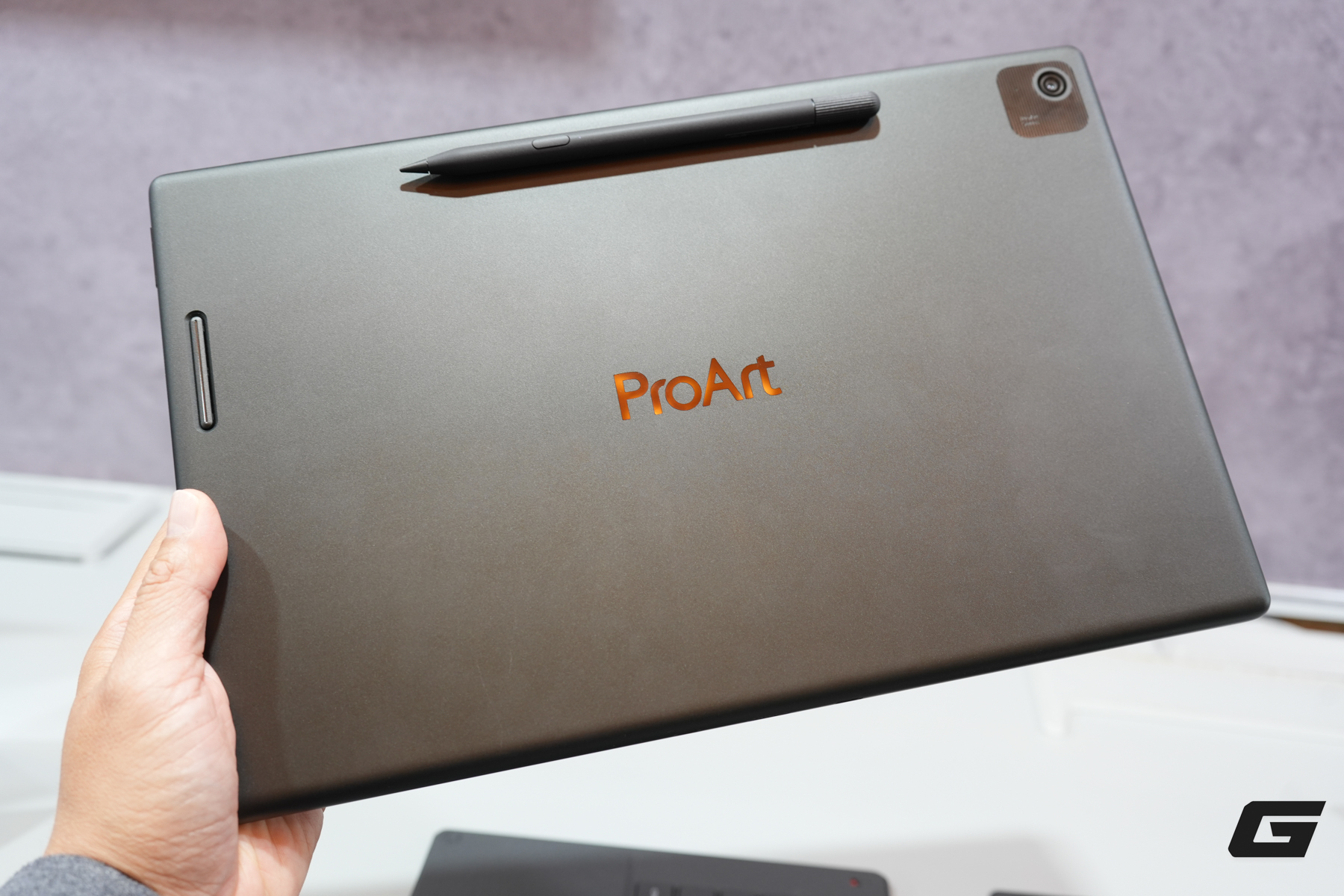 ASUS ra mắt loạt ProArt mới tại CES 2026: Tablet PZ14 chạy Snapdragon X2 Elite v&agrave; ProArt GoPro Edition d&ugrave;ng AMD Strix Halo- Ảnh 5.