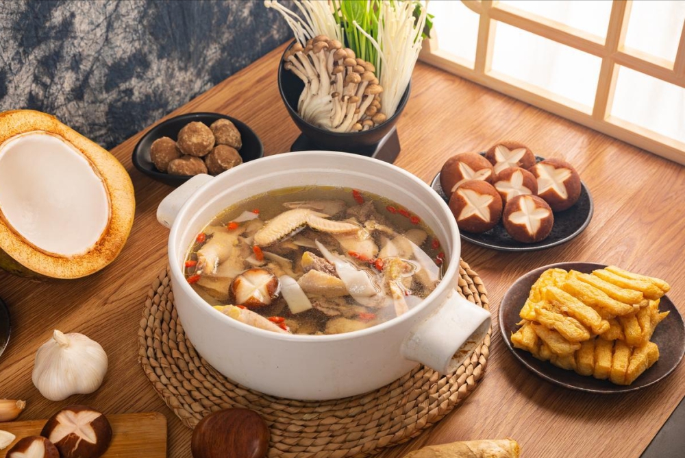 Kh&ocirc;ng bồi bổ sức khỏe ng&agrave;y đ&ocirc;ng lạnh gi&aacute;, bạn sẽ  chịu khổ v&agrave;o m&ugrave;a xu&acirc;n: Người trung ni&ecirc;n n&ecirc;n ăn nhiều hơn 4 m&oacute;n để t&iacute;ch lũy năng lượng- Ảnh 5.