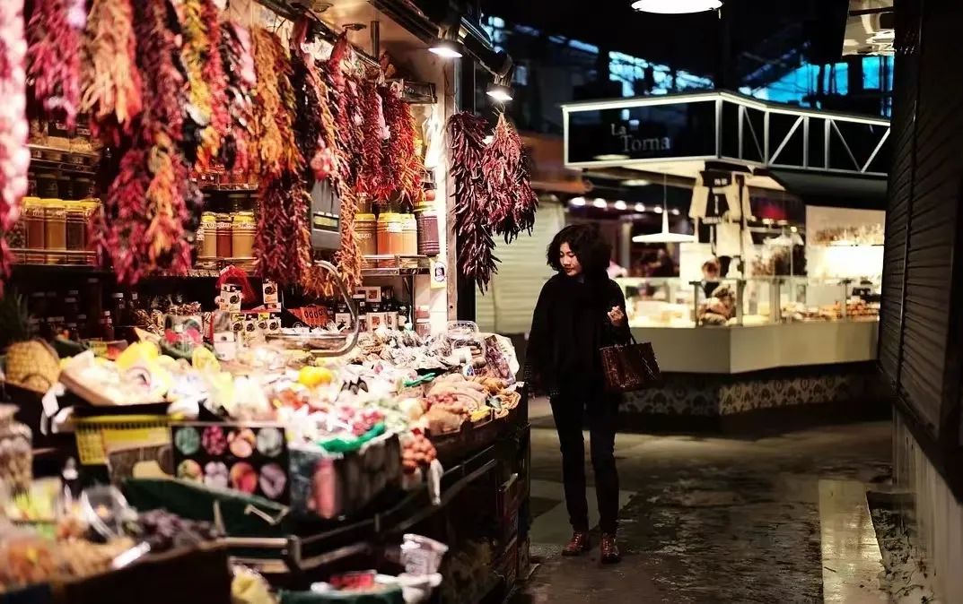 Thế hệ trẻ đang làm điều người thành phố không ngờ: Đi chợ quê để 