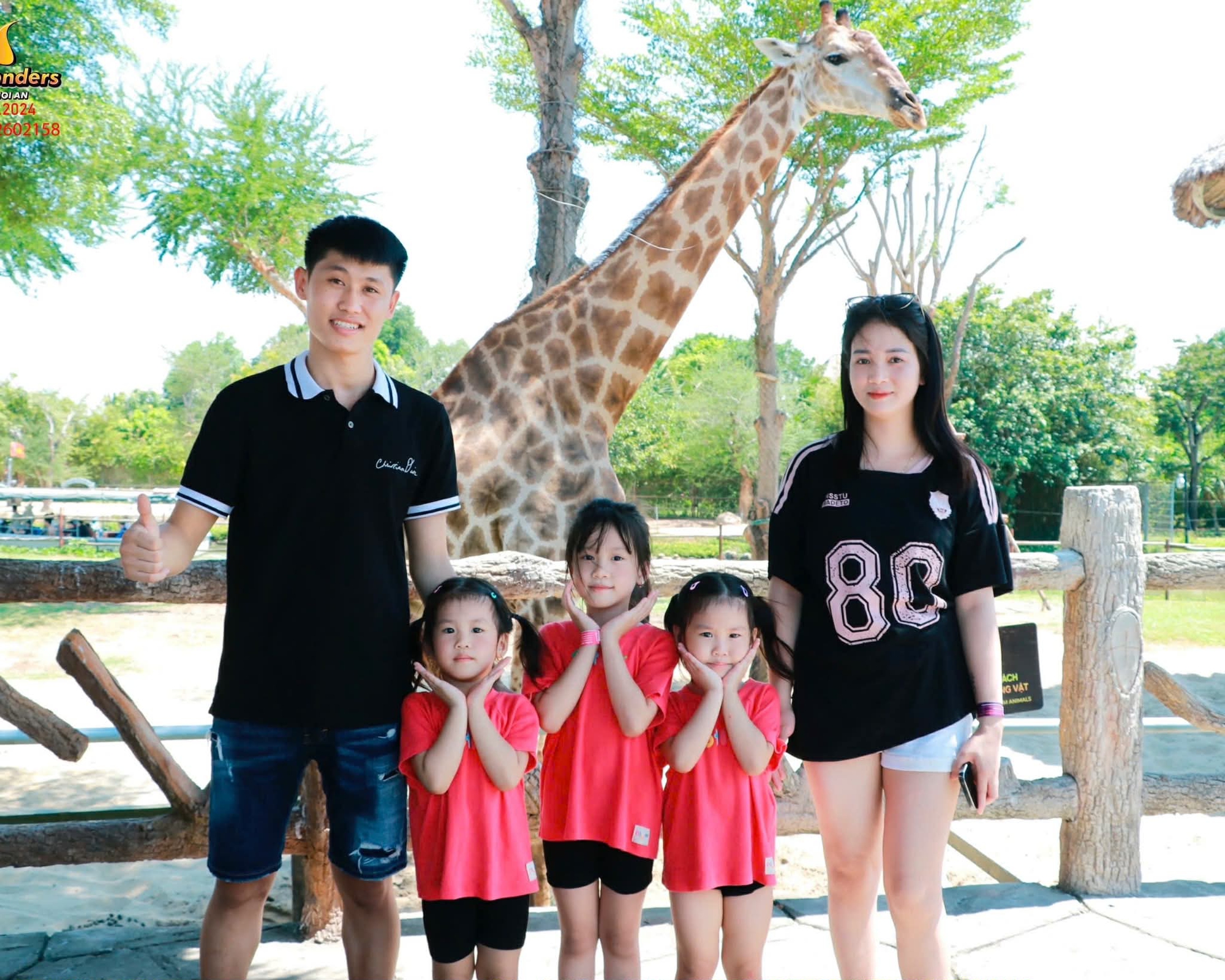 Chàng trai 1999 khoe 3 bình rượu mơ xinh như mộng, đỉnh cao của việc 