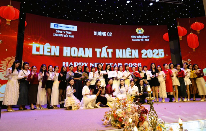 Công ty Sakurai Việt Nam chi 5 tỉ đồng tổ chức tiệc tất niên cho 13.000 công nhân - Ảnh 2. Công ty Sakurai Việt Nam chi 5 tỉ đồng tổ chức tiệc tất niên cho 13.000 công nhân - Ảnh 2.