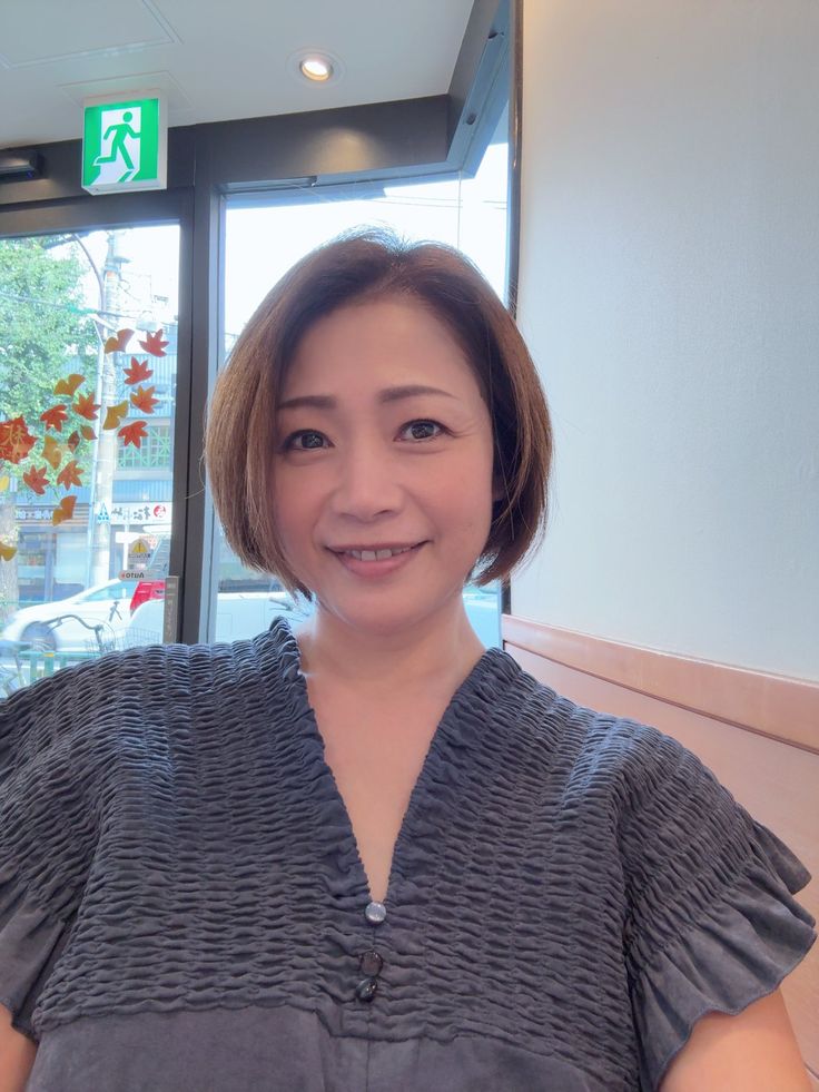 5 thứ người trung ni&ecirc;n n&ecirc;n vứt bỏ c&agrave;ng sớm c&agrave;ng tốt: Chi ti&ecirc;u tối giản - c&aacute;ch sống tỉnh t&aacute;o nhất để giữ tiền v&agrave; giữ m&igrave;nh trong nửa sau cuộc đời - Ảnh 1.