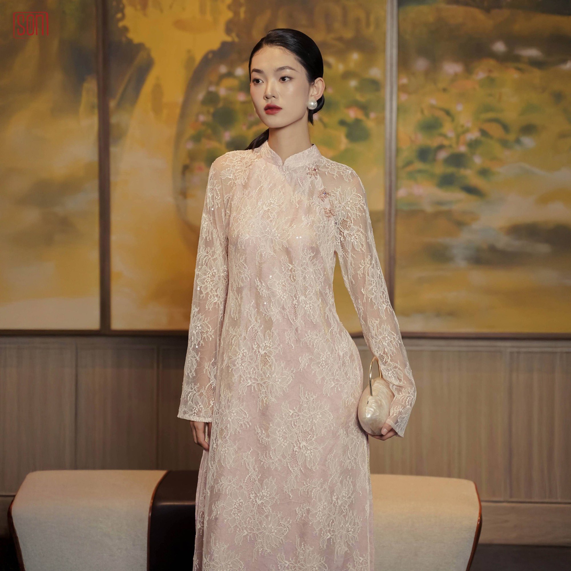 V&igrave; sao &aacute;o d&agrave;i ren được dự đo&aacute;n l&agrave; &ldquo;&aacute;t chủ b&agrave;i&rdquo; m&ugrave;a Tết 2026?- Ảnh 7.