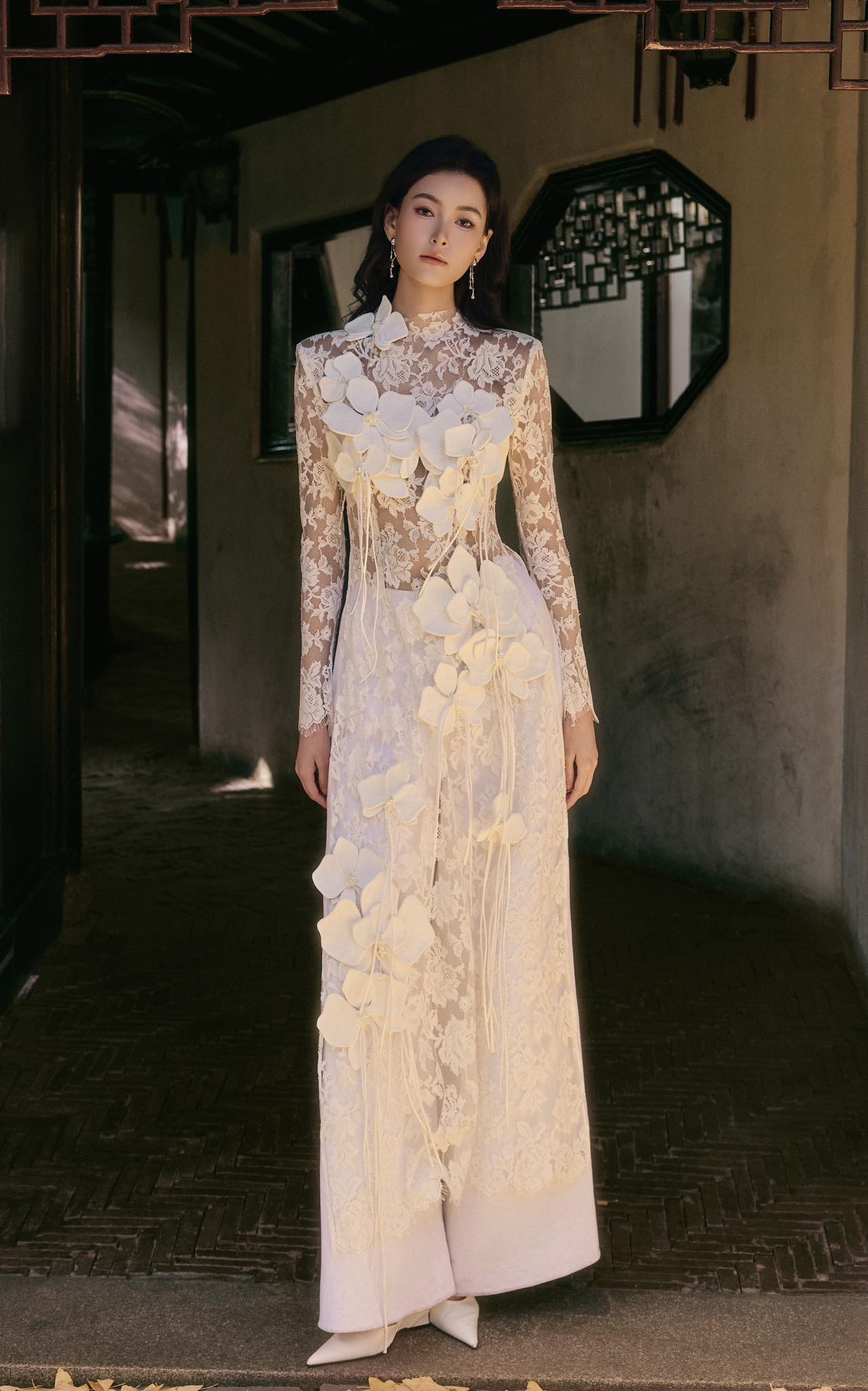 V&igrave; sao &aacute;o d&agrave;i ren được dự đo&aacute;n l&agrave; &ldquo;&aacute;t chủ b&agrave;i&rdquo; m&ugrave;a Tết 2026?- Ảnh 24.