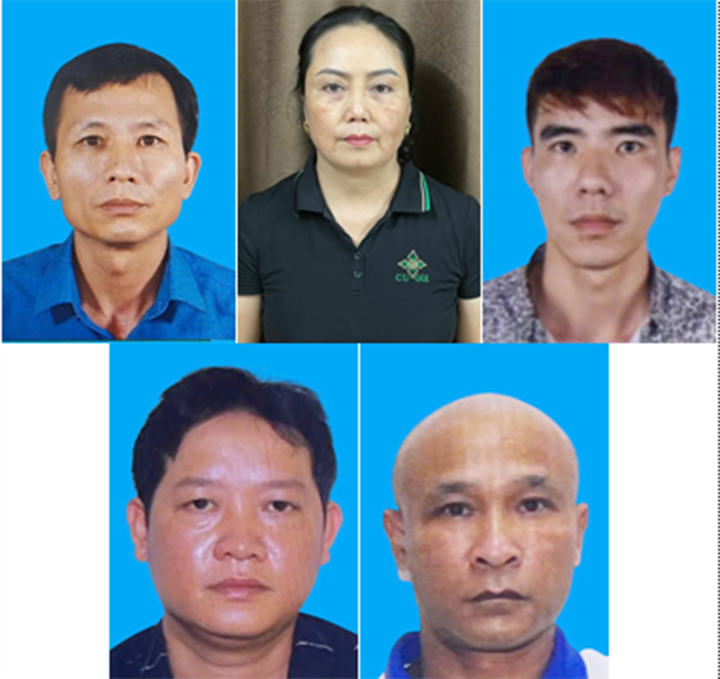 130 Tấn thịt lợn bệnh ' ph&ugrave; ph&eacute;p ' th&agrave;nh Đồ hộp Hạ Long g&acirc;y x&ocirc;n xao dư luận - Ảnh 4.
