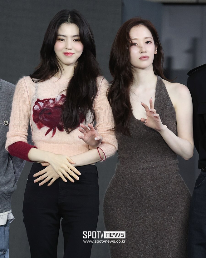 Chưa thấy ai như Han So Hee v&agrave; bạn th&acirc;n &ldquo;ma c&agrave; rồng&rdquo;: Đ&atilde; bad girl c&ograve;n cặp k&egrave; nhau th&igrave; cuốn kh&ocirc;ng thể tả- Ảnh 7.