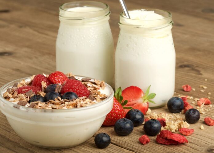 7 M&oacute;n ăn ngon gi&uacute;p vượt qua giai đoạn m&atilde;n kinh dễ d&agrave;ng v&agrave; hiệu quả - Ảnh 5.