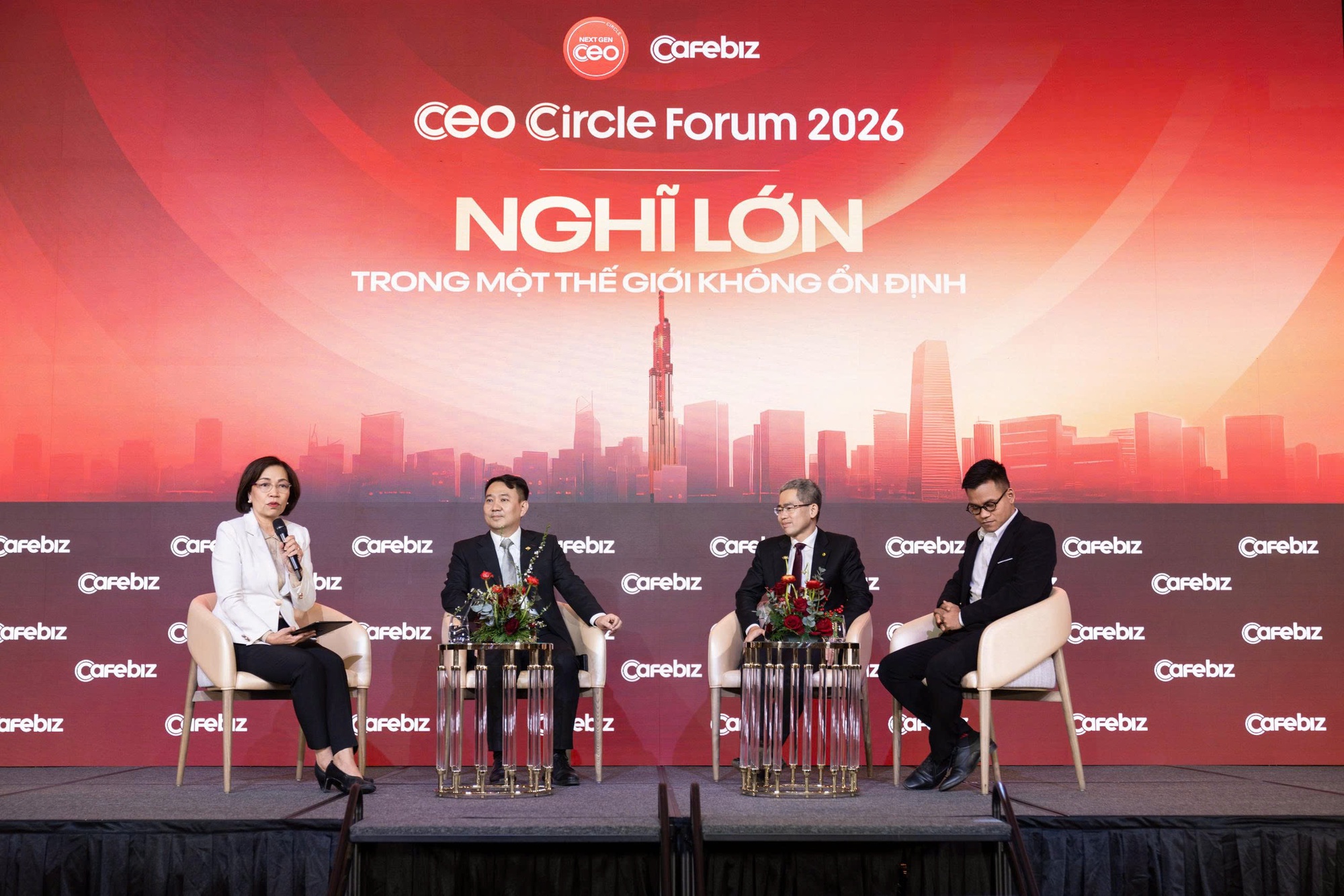 Chủ tịch Alphanam chia sẻ 3 đ&uacute;ng trong quản trị doanh nghiệp bền vững - Ảnh 3.