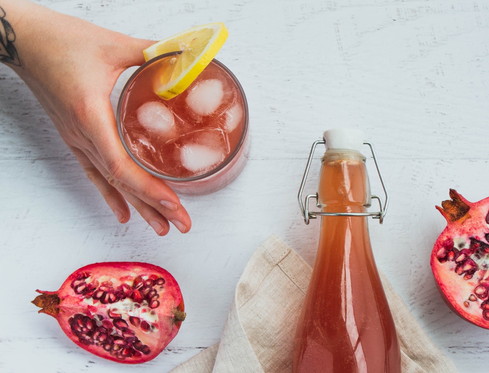 Kh&ocirc;ng detox, kh&ocirc;ng ăn ki&ecirc;ng, chỉ uống kombucha mỗi ng&agrave;y, kh&ocirc;ng ngờ cơ thể t&ocirc;i phản ứng theo c&aacute;ch n&agrave;y- Ảnh 4.