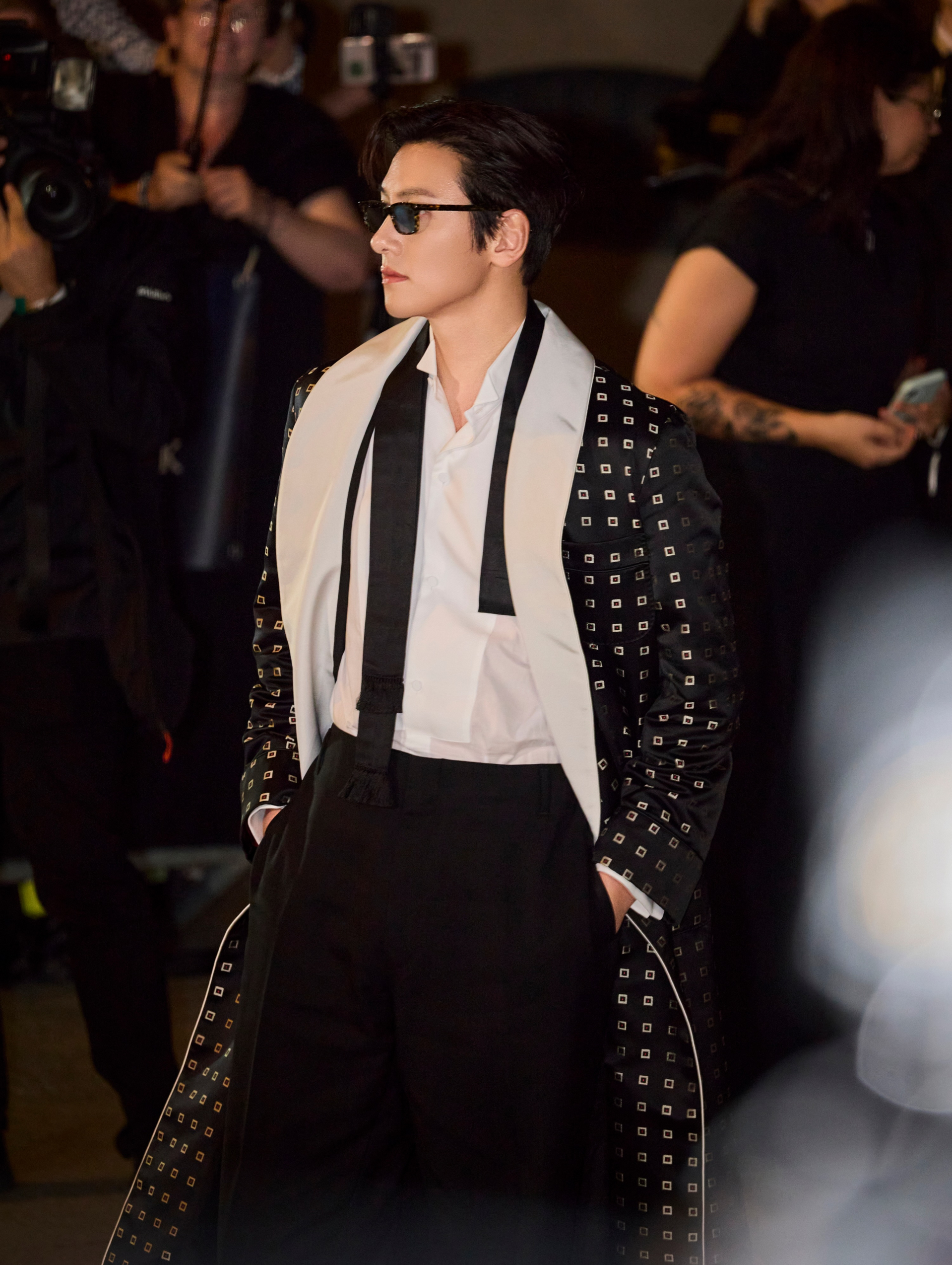 Ji Chang Wook tỏa s&aacute;ng tại Paris Fashion Week 2026 với phong c&aacute;ch lịch l&atilde;m - Ảnh 8.