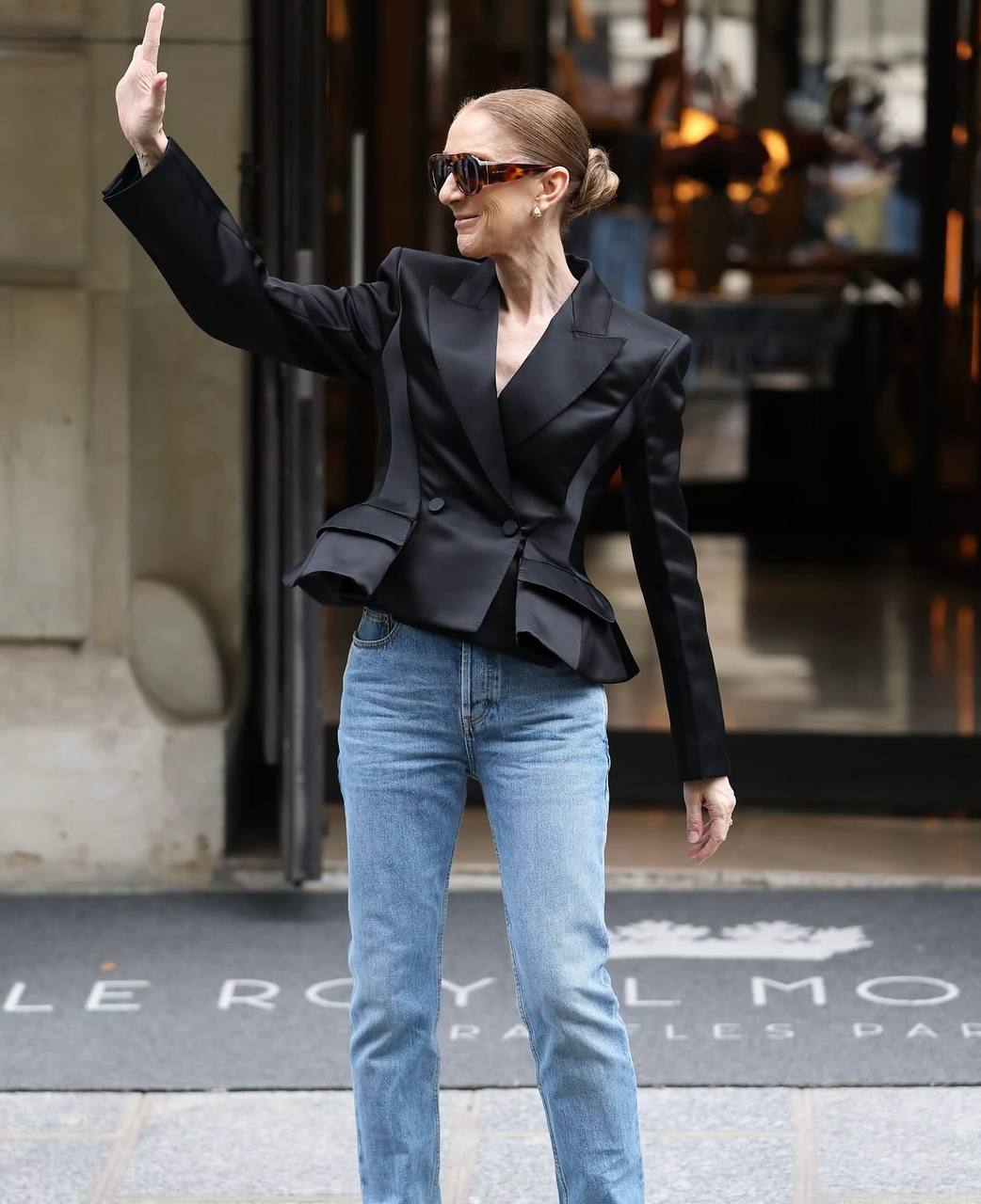 Celine Dion Ở tuổi 58: B&iacute; quyết l&agrave;m đẹp v&agrave; phong c&aacute;ch thời trang sang trọng - Ảnh 10.