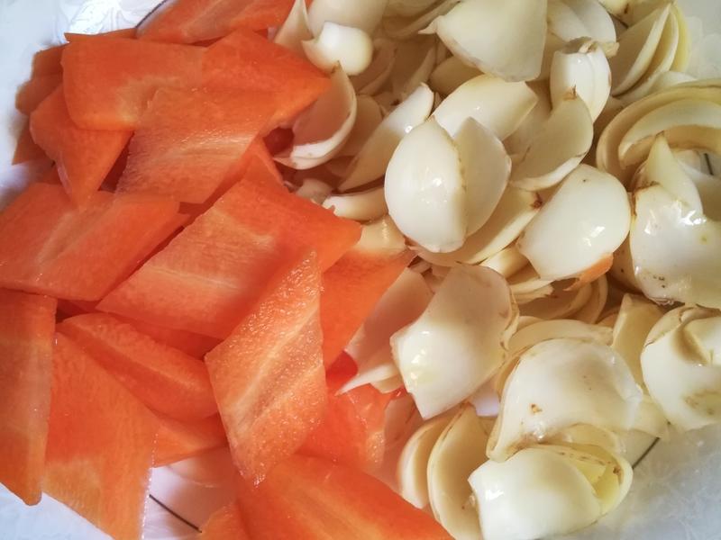 Tháng Mười đến, dùng 4 lọai rau vàng không thuốc trừ sâu để nấu món ngon - Ảnh 18. Tháng Mười đến, dùng 4 lọai rau vàng không thuốc trừ sâu để nấu món ngon - Ảnh 18.