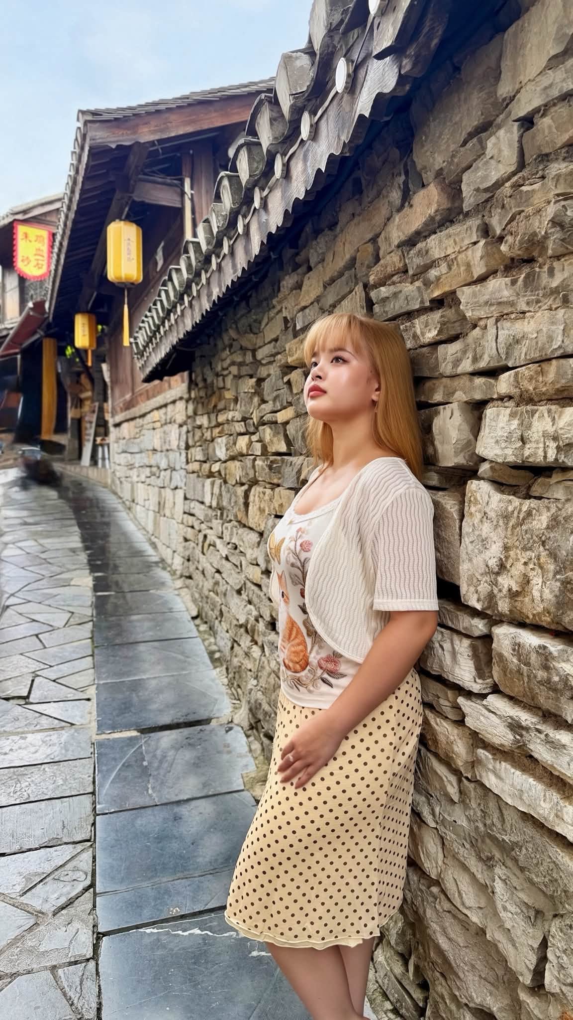 2 con g&aacute;i si&ecirc;u mẫu Th&uacute;y Hạnh tuổi thiếu nữ: Xinh đẹp nổi bật v&agrave; được kỳ vọng nối nghiệp mẹ- Ảnh 10.