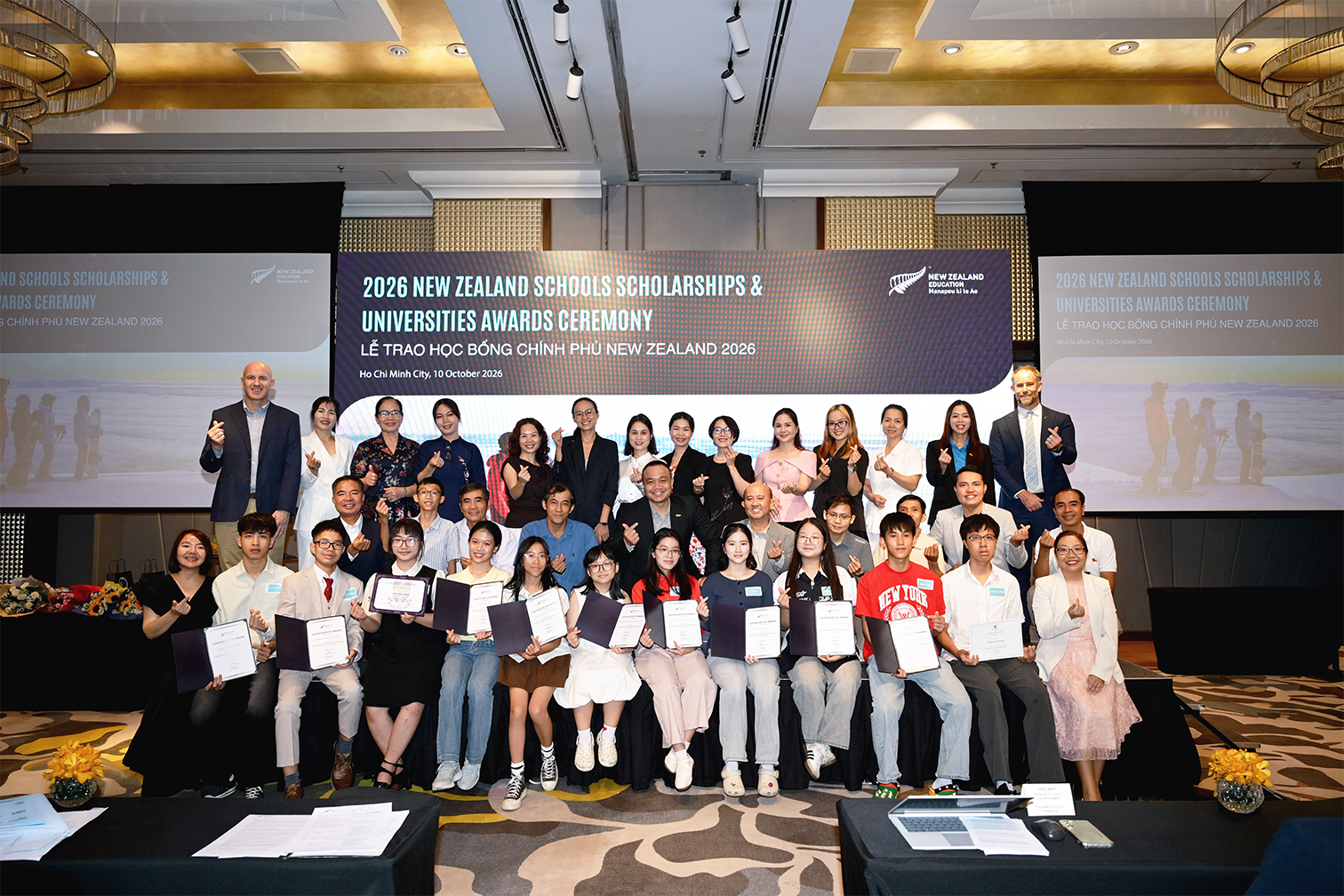 Thêm 18 học sinh Việt Nam xuất sắc đạt học bổng chính phủ theo học trung học và đại học tại New Zealand - Ảnh 1. Thêm 18 học sinh Việt Nam xuất sắc đạt học bổng chính phủ theo học trung học và đại học tại New Zealand - Ảnh 1.