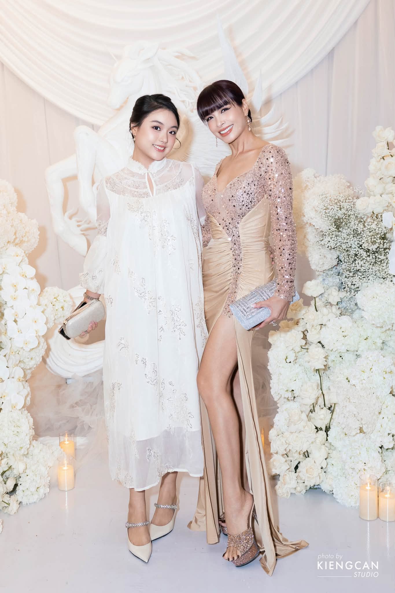 2 con g&aacute;i si&ecirc;u mẫu Th&uacute;y Hạnh tuổi thiếu nữ: Xinh đẹp nổi bật v&agrave; được kỳ vọng nối nghiệp mẹ- Ảnh 5.