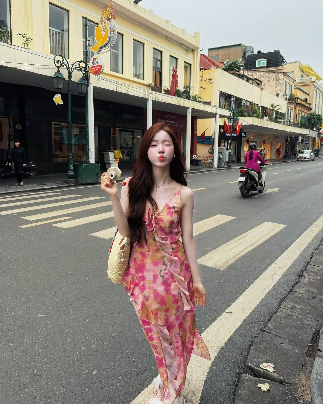 Meichan - mỹ nữ SN 2000 g&acirc;y sốt với phong c&aacute;ch thời trang v&agrave; Chuyện t&igrave;nh đẹp như mơ - Ảnh 6.