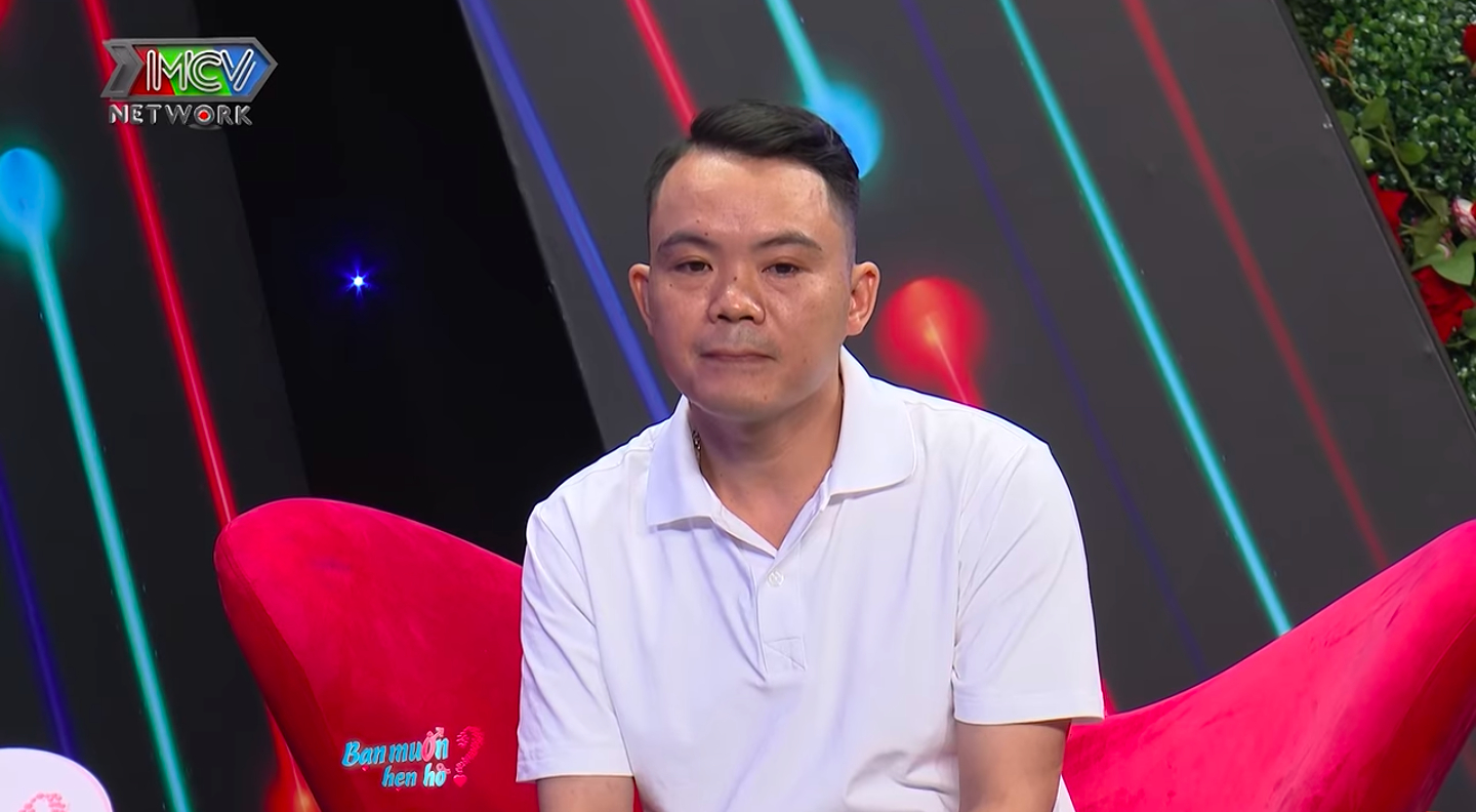 Con g&aacute;i t&igrave;m vợ tương lai cho bố tr&ecirc;n s&oacute;ng truyền h&igrave;nh g&acirc;y x&uacute;c động - Ảnh 1.