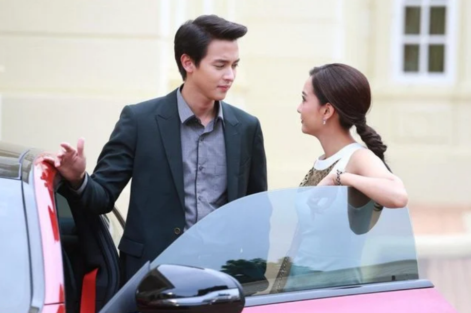 Yêu được thiếu gia, tôi tưởng mình may mắn cho đến khi biết danh sách người yêu cũ của anh: Chị gái còn xui tôi làm một việc liều lĩnh- Ảnh 1.