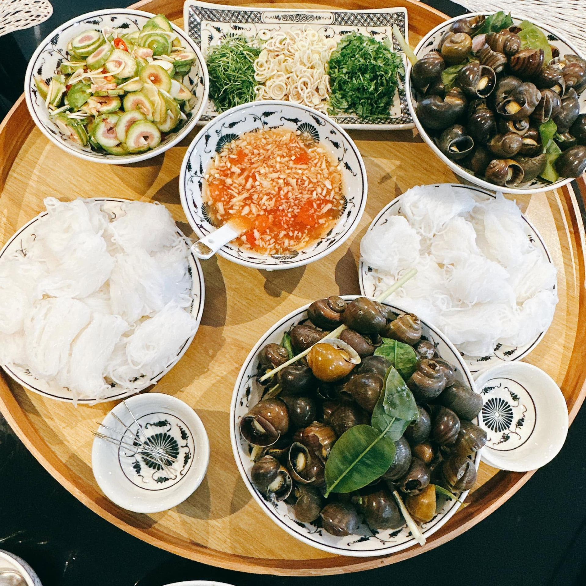 M&acirc;m cơm c&aacute; r&ocirc; phi m&ugrave;a thu của Phương Oanh - Ảnh 9.