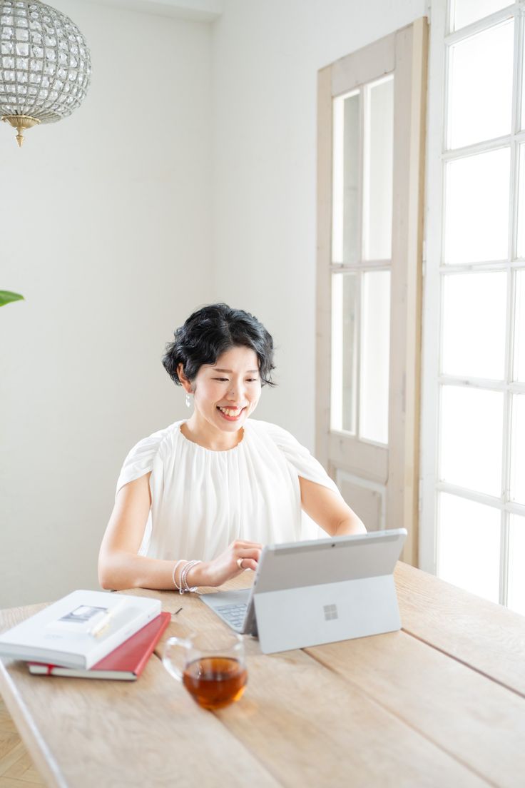 Vợ chồng thu nhập 40 triệu/th&aacute;ng nhưng th&aacute;ng n&agrave;o cũng tranh luận v&igrave; tiền: Một người muốn tiết kiệm, một người muốn tận hưởng - Ảnh 1.