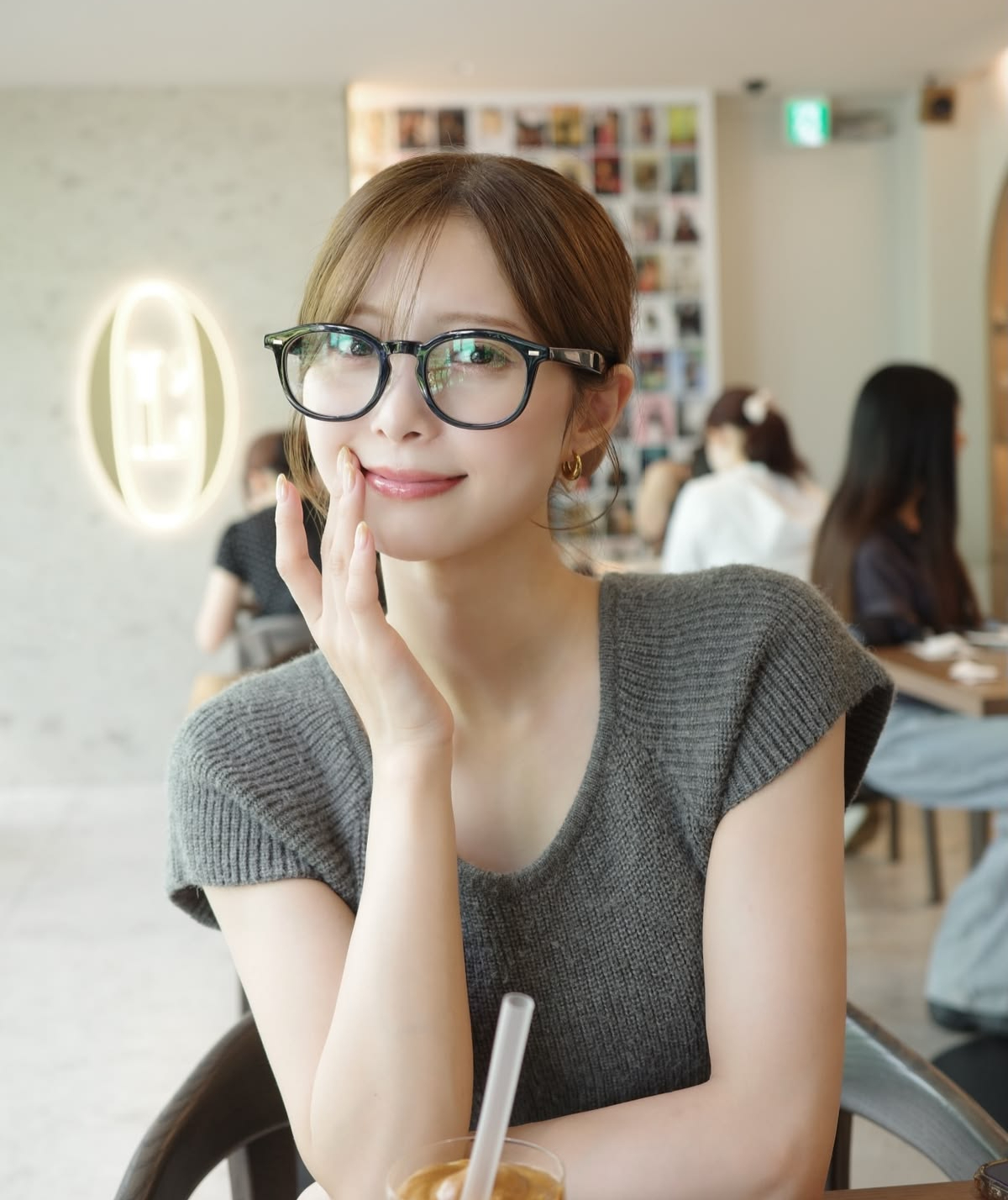 40 tuổi mới hiểu: Muốn tiết kiệm tiền mua quần &aacute;o, đừng bắt đầu từ việc săn đồ rẻ - Ảnh 3.