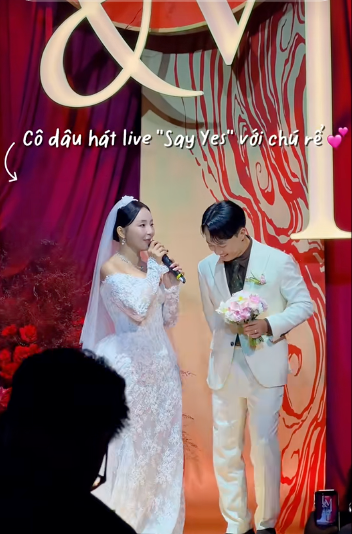 Đám cưới hot nhất khu chợ Lớn: Loạt nghi lễ lạ lùng kéo dài 6 tiếng khiến khách mời đi từ ngạc nhiên này đến ngỡ ngàng khác- Ảnh 9.