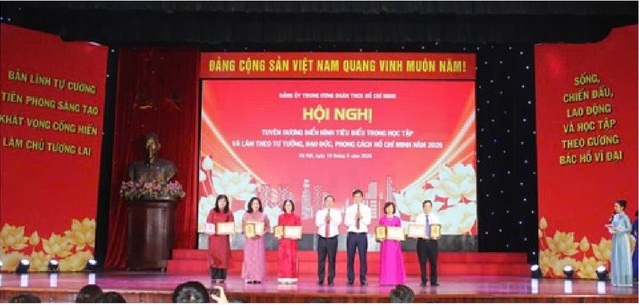 Tạp chí Thanh niên 64 năm đồng hành cùng thanh thiếu niên Việt Nam phát triển xã hội - Ảnh 3. Tạp chí Thanh niên 64 năm đồng hành cùng thanh thiếu niên Việt Nam phát triển xã hội - Ảnh 3.