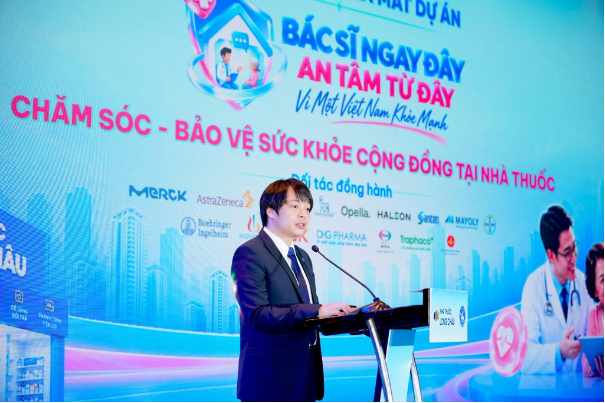 Long Ch&acirc;u c&ugrave;ng Hội Thầy thuốc trẻ Việt Nam, 16 h&atilde;ng dược đa quốc gia hợp lực đưa b&aacute;c sĩ đến gần người d&acirc;n - Ảnh 2.