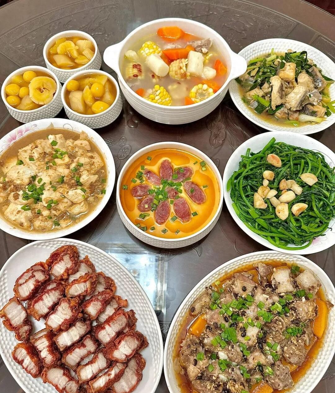 Gợi &yacute; 3 thực đơn ngon miệng cho Bữa cơm gia đ&igrave;nh th&ecirc;m ấm c&uacute;ng v&agrave; dinh dưỡng - Ảnh 1.