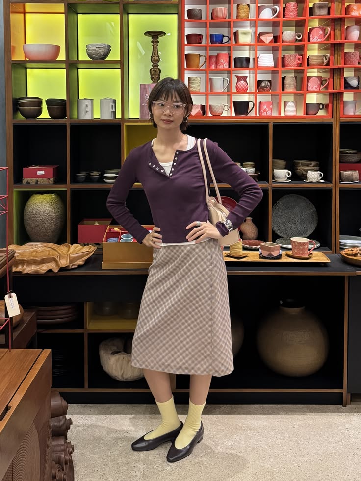 Màu tím mận - hot trend thời trang mùa thu 2026 bạn không thể bỏ lỡ - Ảnh 8. Màu tím mận - hot trend thời trang mùa thu 2026 bạn không thể bỏ lỡ - Ảnh 8.