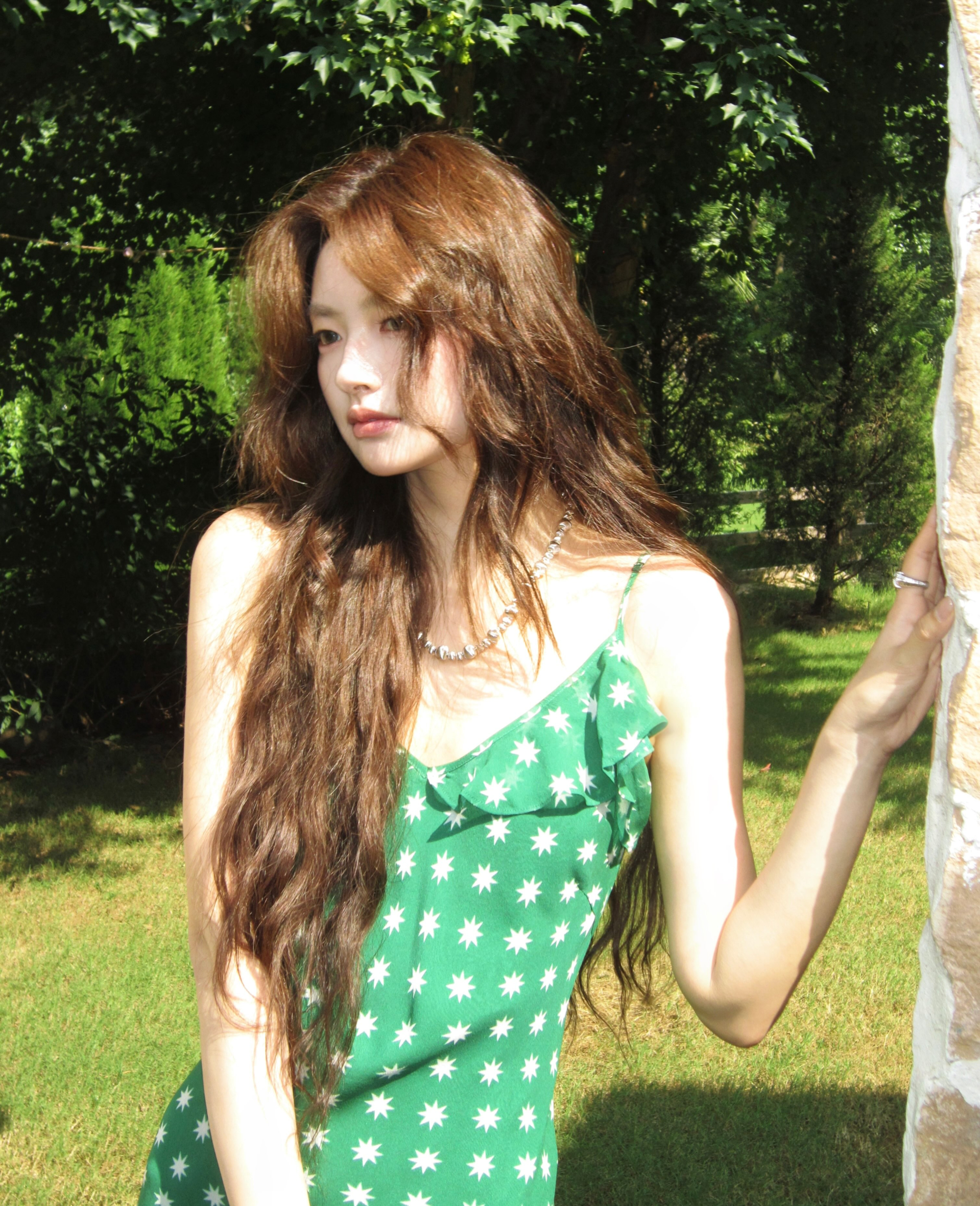 Nữ ch&iacute;nh phim ng&ocirc;n t&igrave;nh D&acirc;n quốc Từ Nhược H&agrave;m: Gương mặt thanh thuần v&agrave; gu thời trang nổi bật - Ảnh 4.