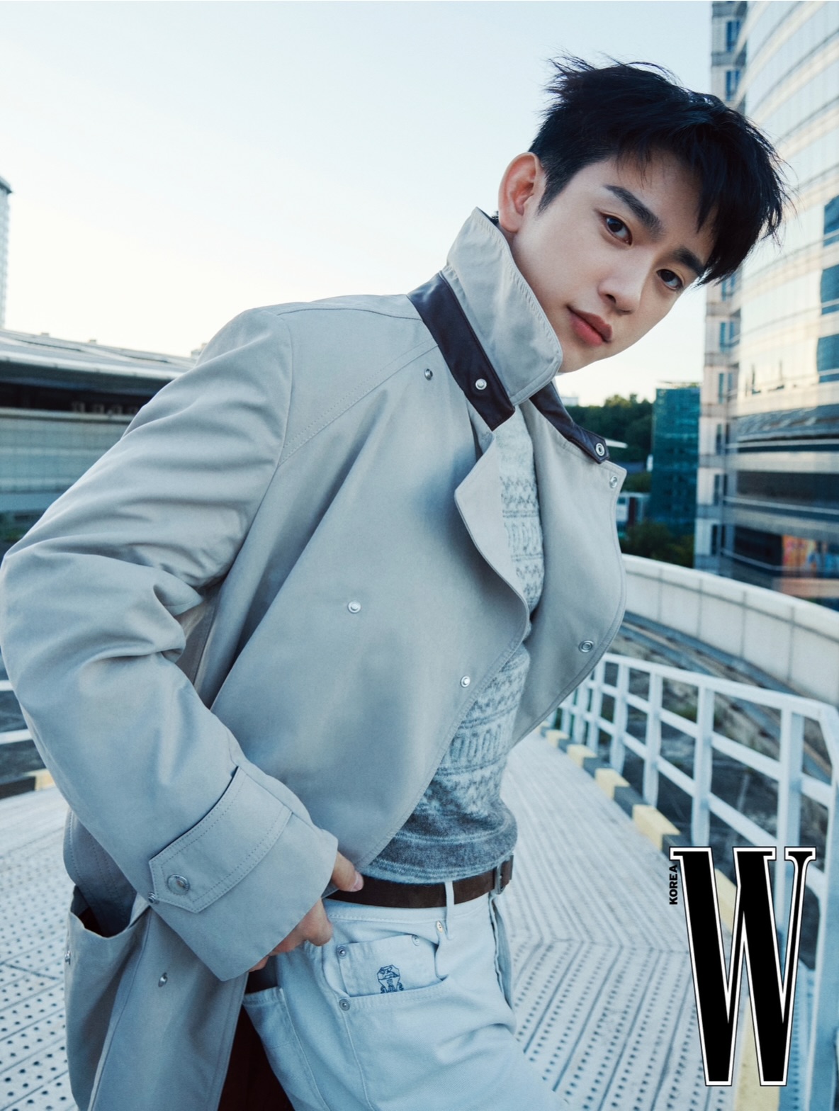 Park Jin Young: Q&uacute;y &ocirc;ng 6 m&uacute;i cuốn h&uacute;t v&agrave; phong c&aacute;ch thời trang ấn tượng năm 2026 - Ảnh 8.