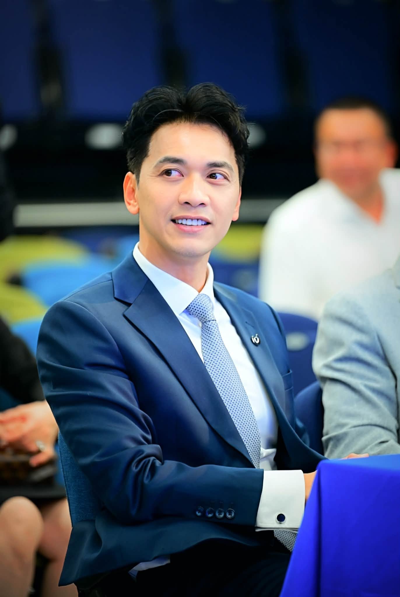 Cuộc sống đa sắc m&agrave;u của Chủ tịch ACB Trần H&ugrave;ng Huy tại TP . HCM năm 2026 - Ảnh 1.