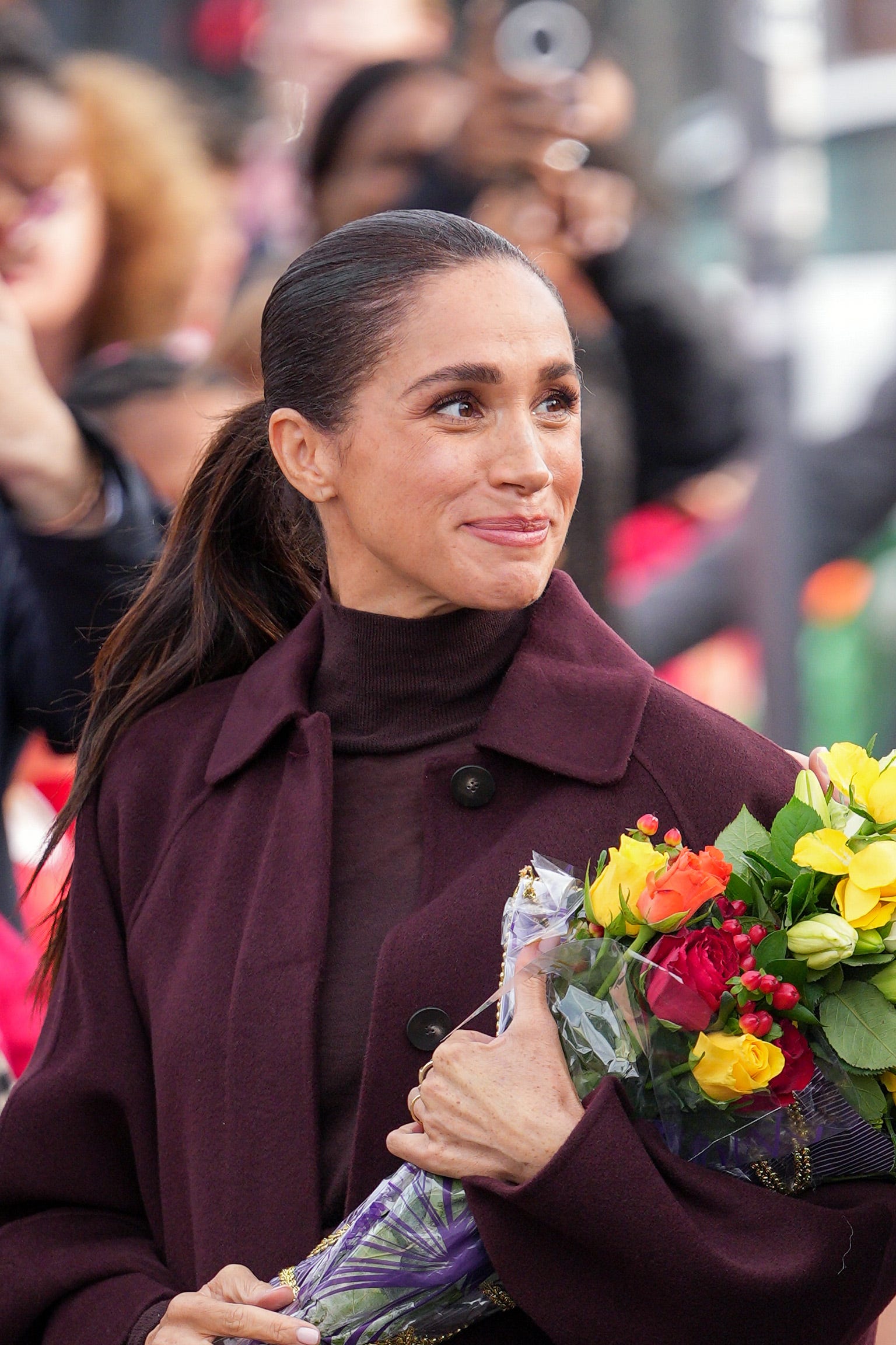 Meghan Markle v&agrave; Ho&agrave;ng tử Harry trở lại Nottingham: K&yacute; ức đẹp từ năm 2017 - Ảnh 2.