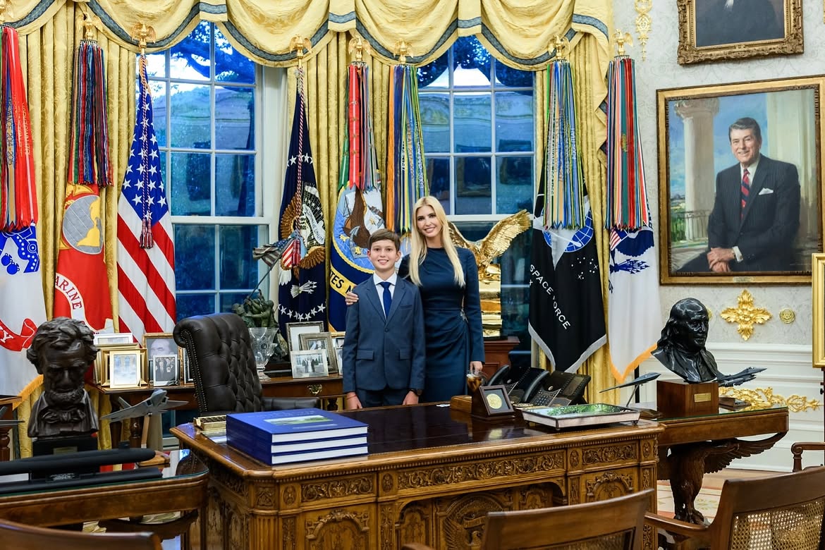 Ivanka Trump chia sẻ khoảnh khắc sinh nhật đặc biệt của con trai tại Nhà Trắng - Ảnh 6. Ivanka Trump chia sẻ khoảnh khắc sinh nhật đặc biệt của con trai tại Nhà Trắng - Ảnh 6.