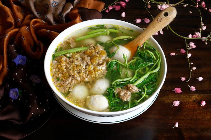 Canh cua nấu với rau đay: M&oacute;n ăn truyền thống kh&ocirc;ng thể thiếu năm 2026 - Ảnh 4.